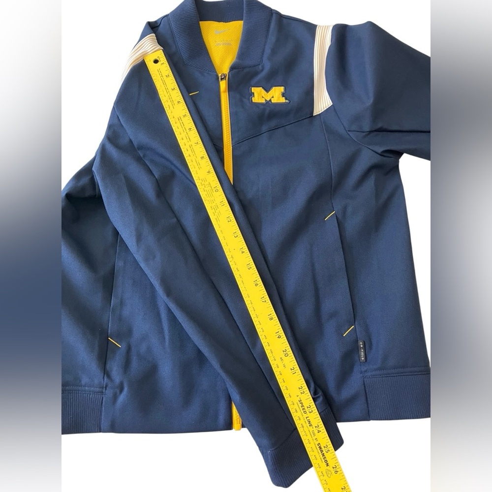 NWOT University of Michigan Nike On-Field Mens L Wolverine full zip jacket - Picture 13 of 15